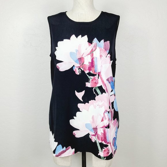 Vince Camuto Tops - Vince Camuto Floral Tank Top NEW
